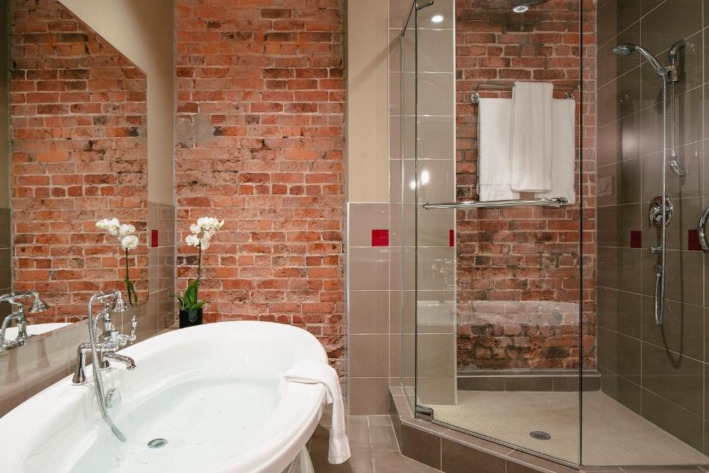 Le Place d Armes Hotel Suites